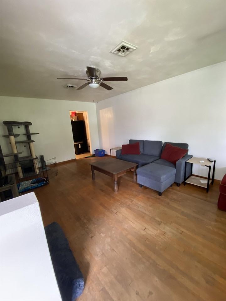 W Maple St #0 - Photo 2 of 12