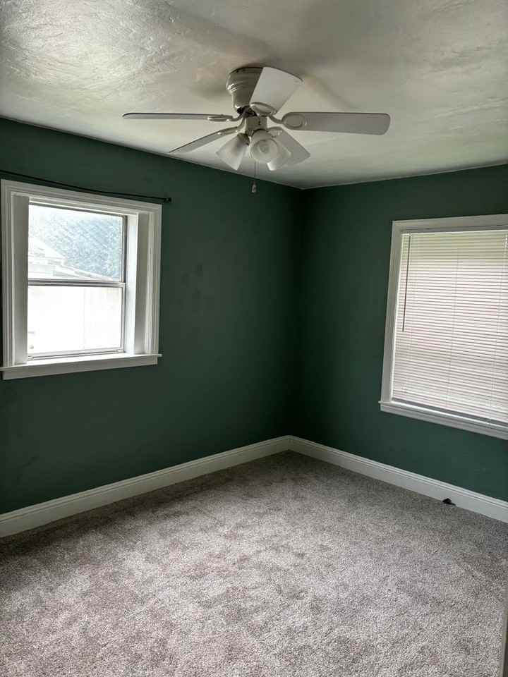 390 Nevada St - Photo 3 of 11