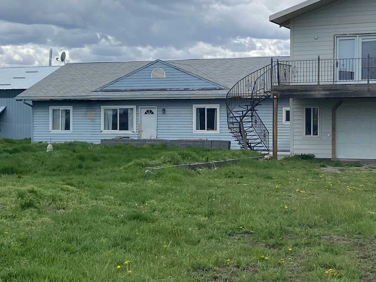 2219 N Rambo Rd - Photo 3 of 21