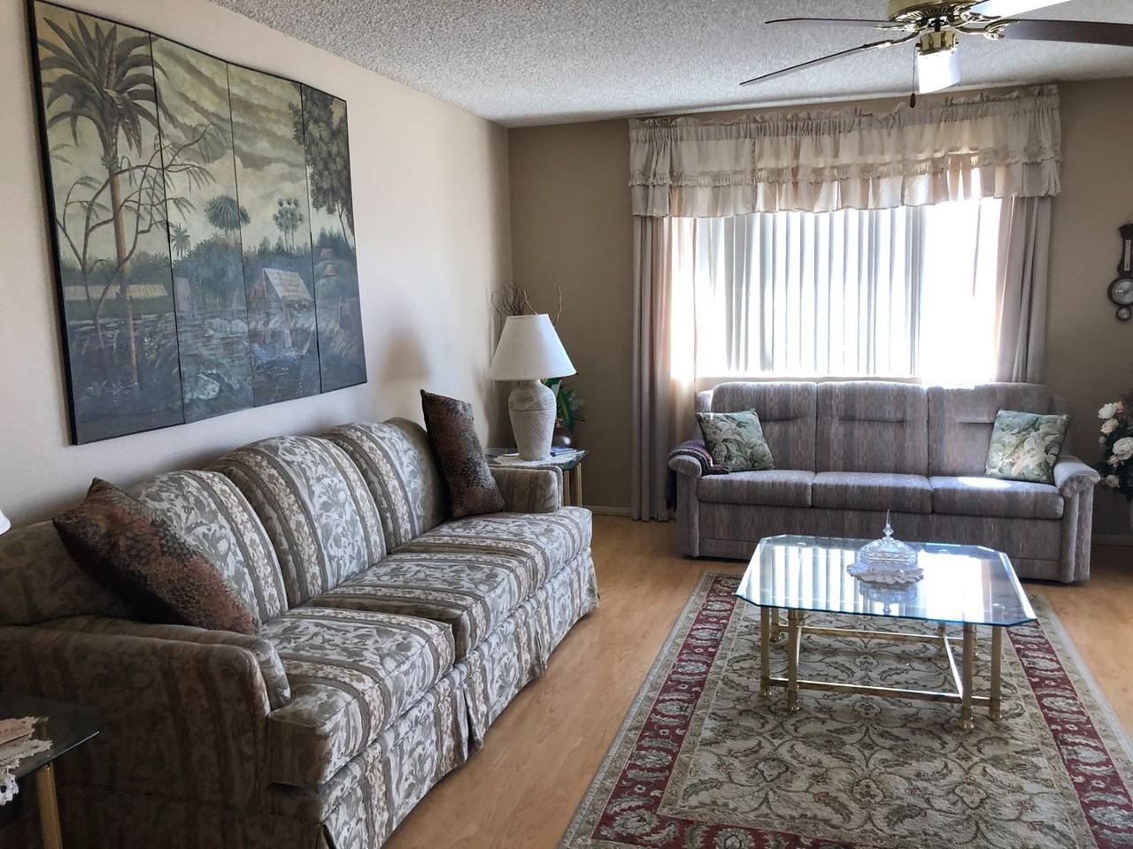 824 Leisure World - Photo 4 of 34