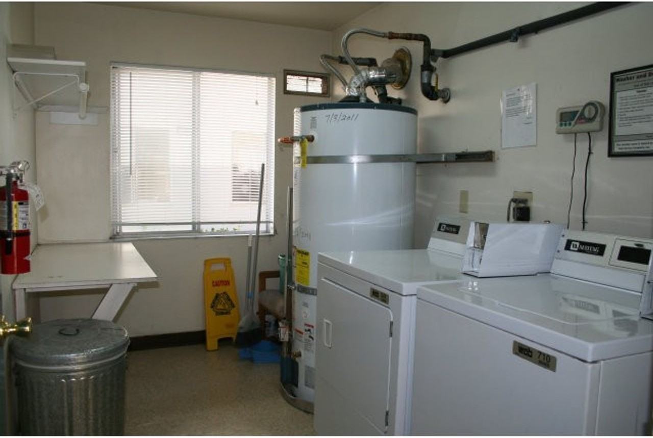 272 - 1358 Reeve St - Photo 2 of 24