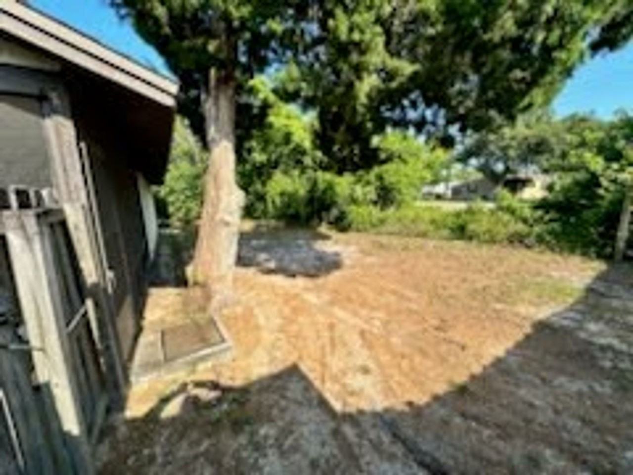 1154 Ashland Ct - Photo 4 of 18