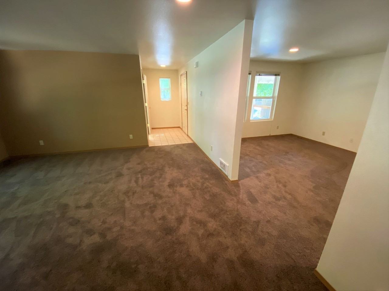 807 N C St - Photo 7 of 26