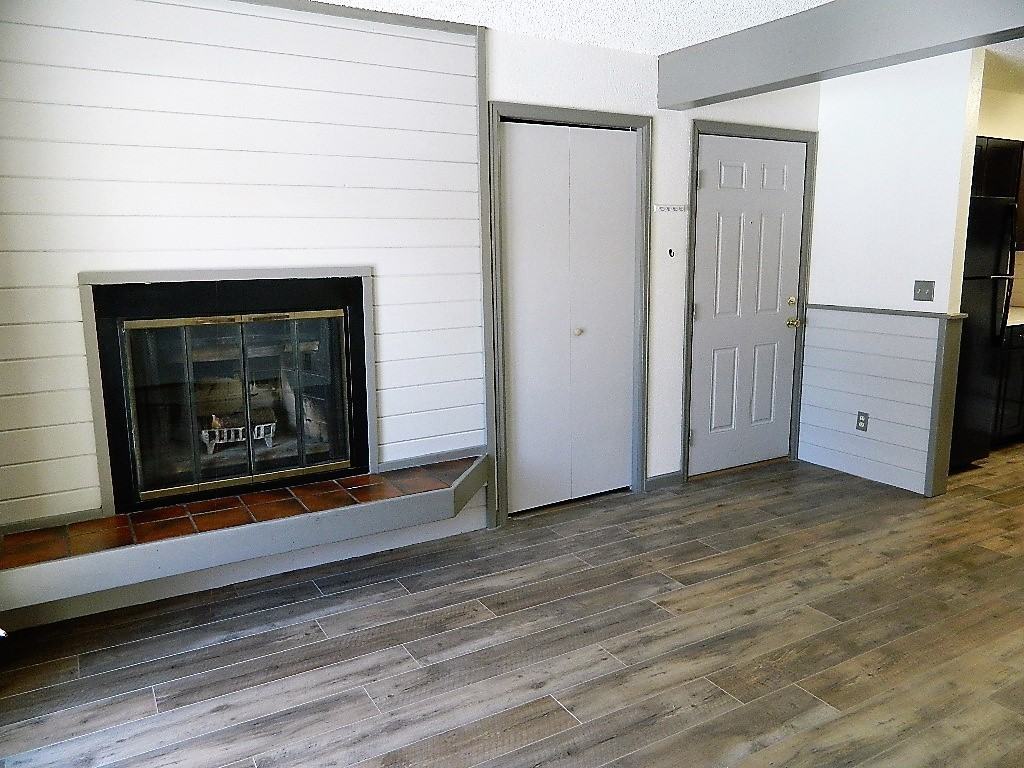 559 Rainbow Dr - Photo 5 of 21