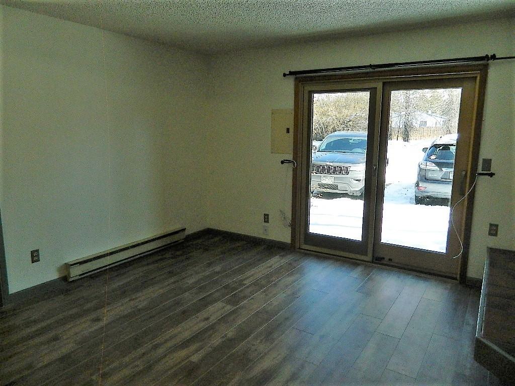 559 Rainbow Dr - Photo 7 of 21