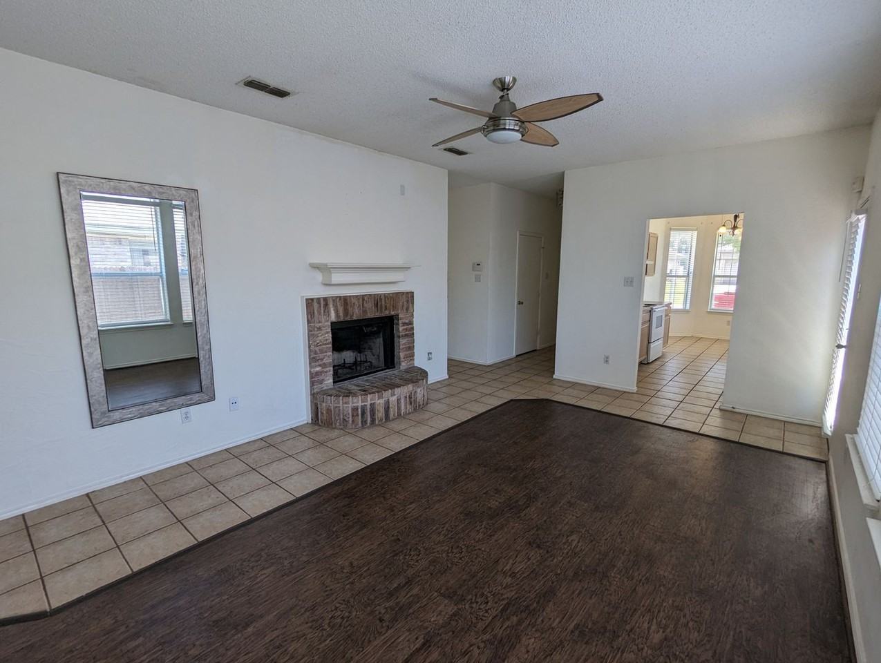 6367 Stonewater Bend Trl - Photo 3 of 19