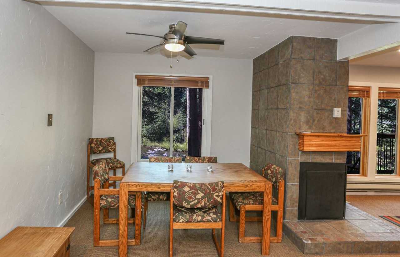 105 105 Tannenbaum - Photo 4 of 48