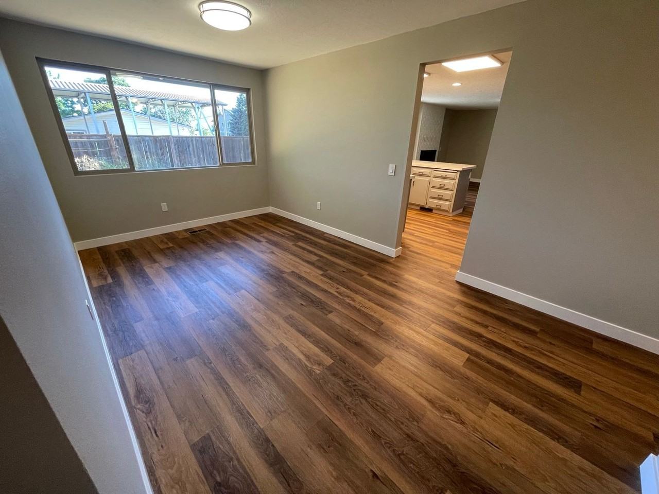 2716 Montello Ave - Photo 3 of 12