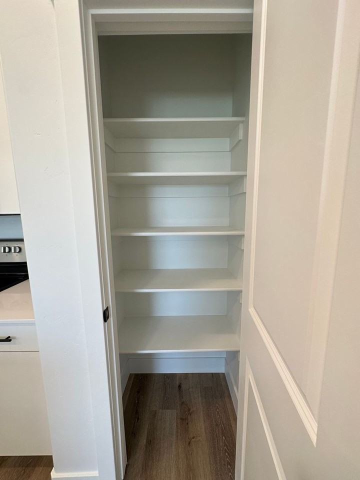 651 S 2400 W #13102 - Photo 7 of 50