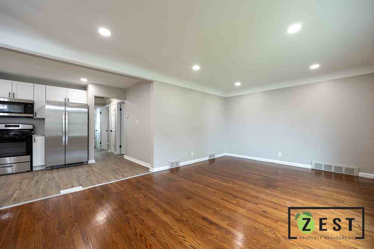 8344 Mckinley - Photo 2 of 20