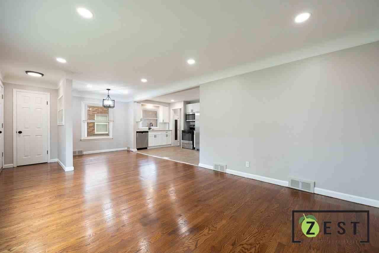 8344 Mckinley - Photo 3 of 20