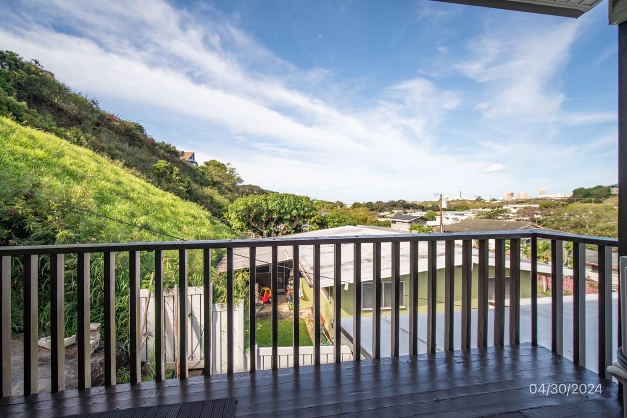 1483 Mahiole St #B - Photo 3 of 22