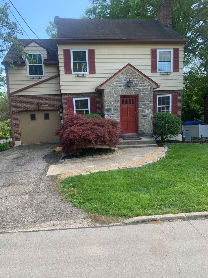 5207 Parkview Ave - Photo 2 of 30