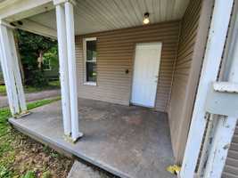 featured image of 1036 W Monroe Ter