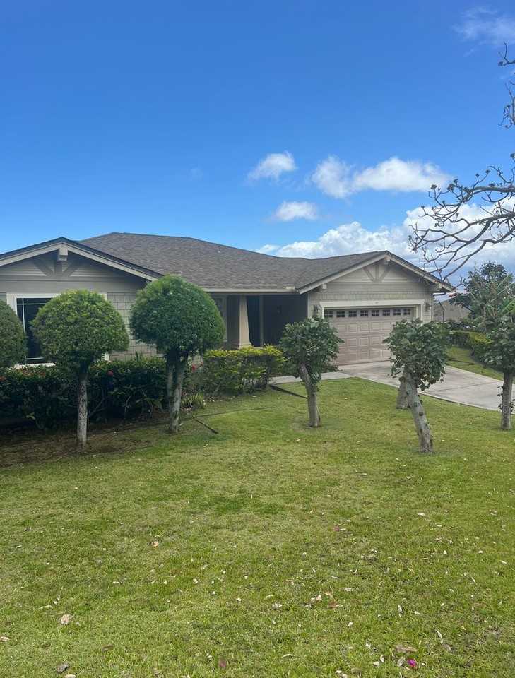 107 Kinohi Loa St - Photo 2 of 27