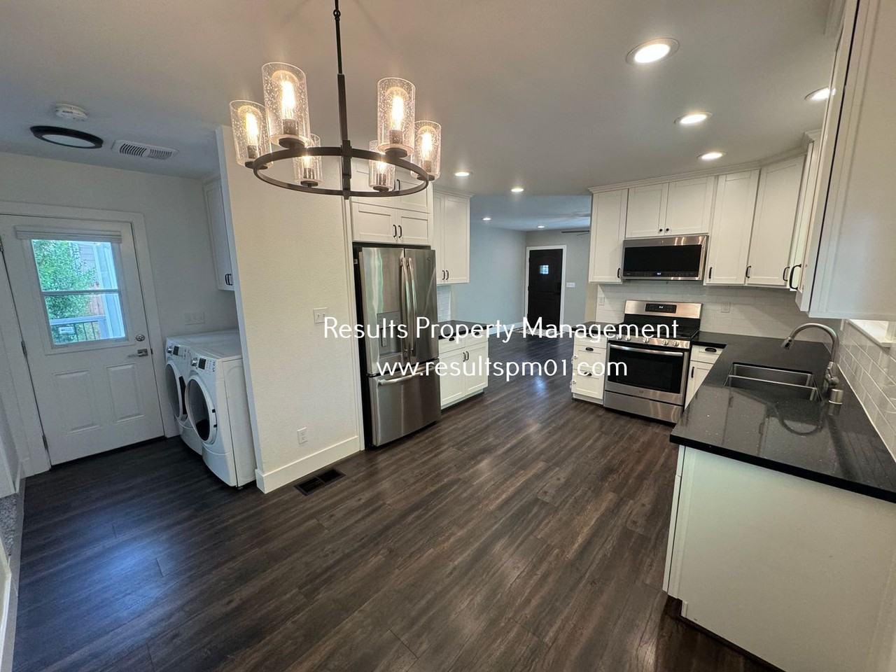 2196 Griffith Ln - Photo 3 of 14