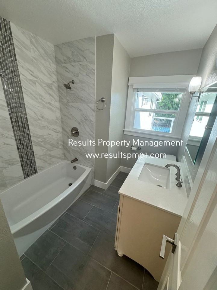 2196 Griffith Ln - Photo 7 of 14