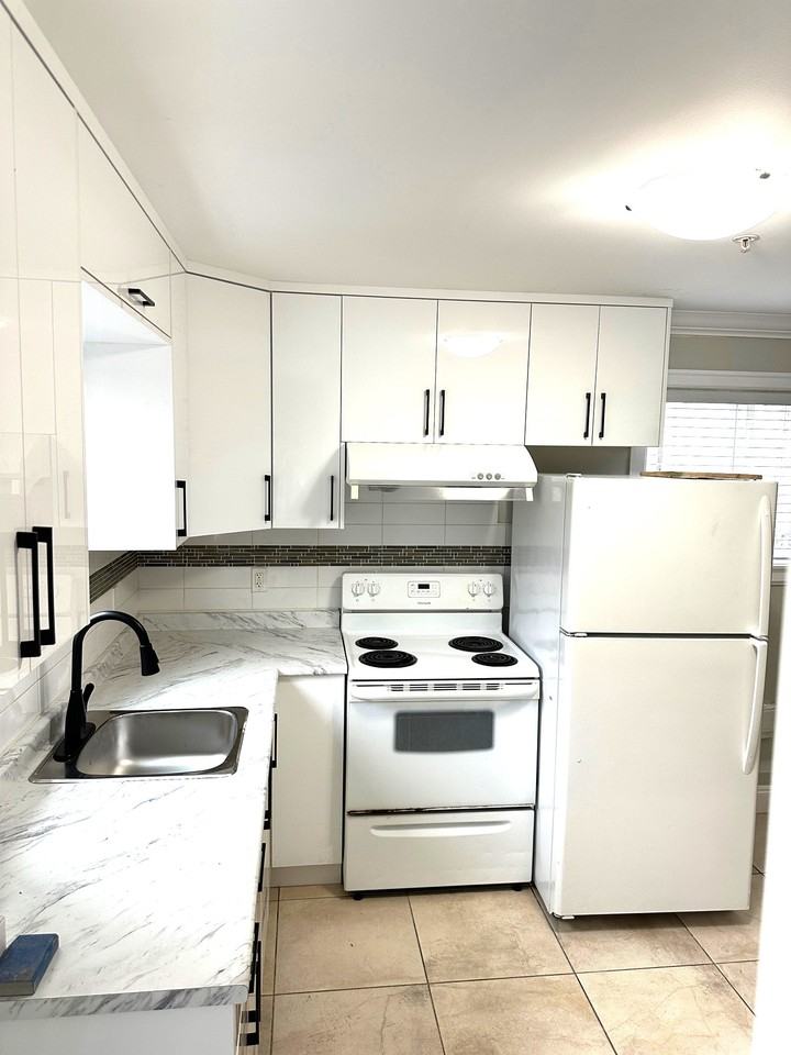 1294 East 49th Avenue - Photo 2 of 13
