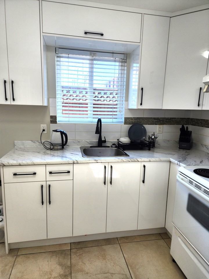 1294 East 49th Avenue - Photo 3 of 13