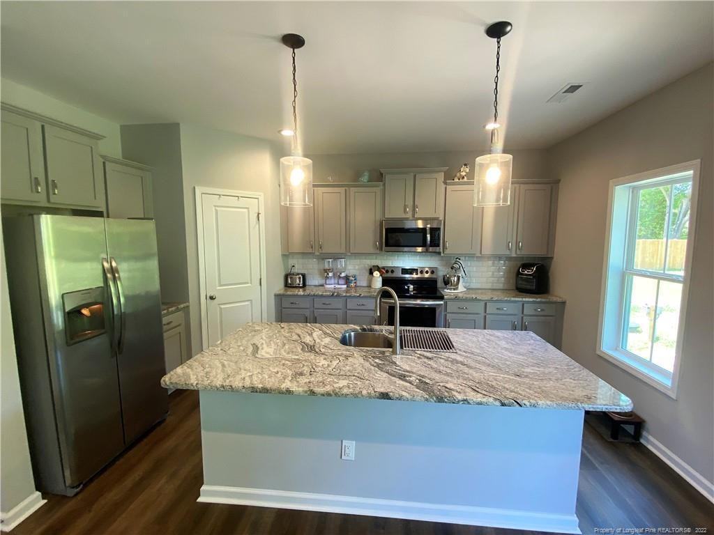 234 Shepard Dr - Photo 2 of 15