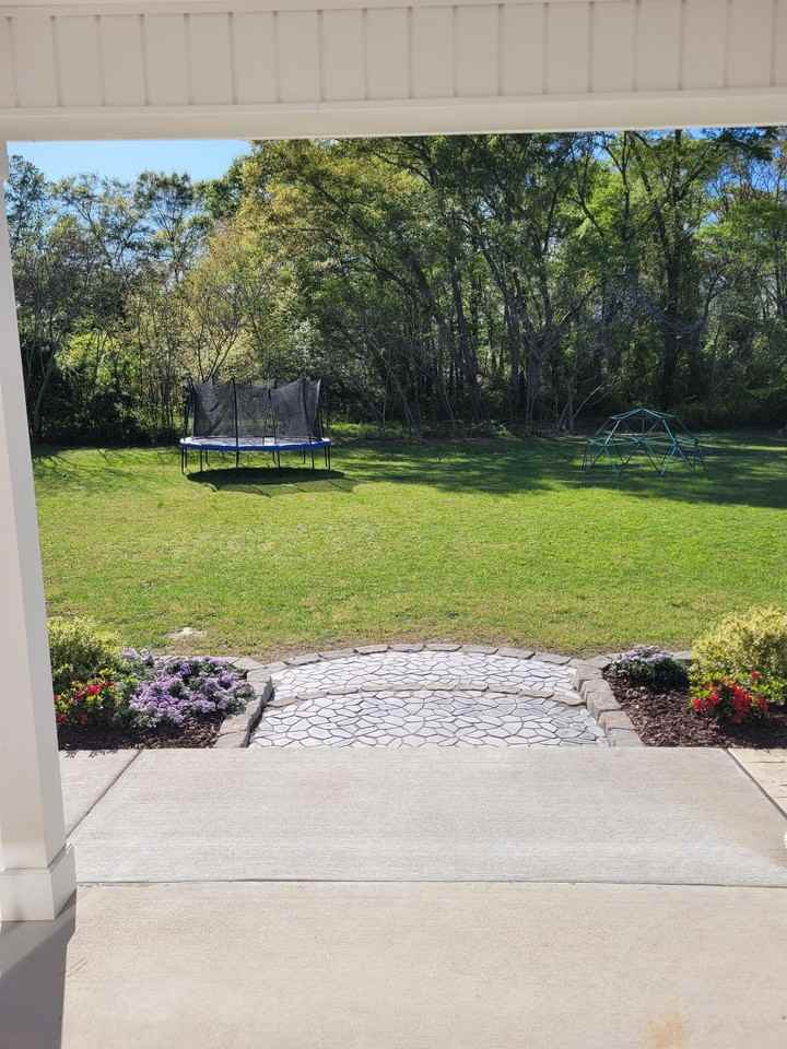 234 Shepard Dr - Photo 3 of 15