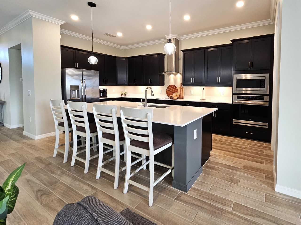 5981 Berwick Ln - Photo 6 of 50