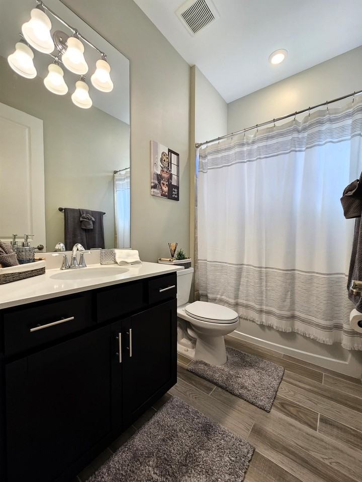 5981 Berwick Ln - Photo 6 of 50