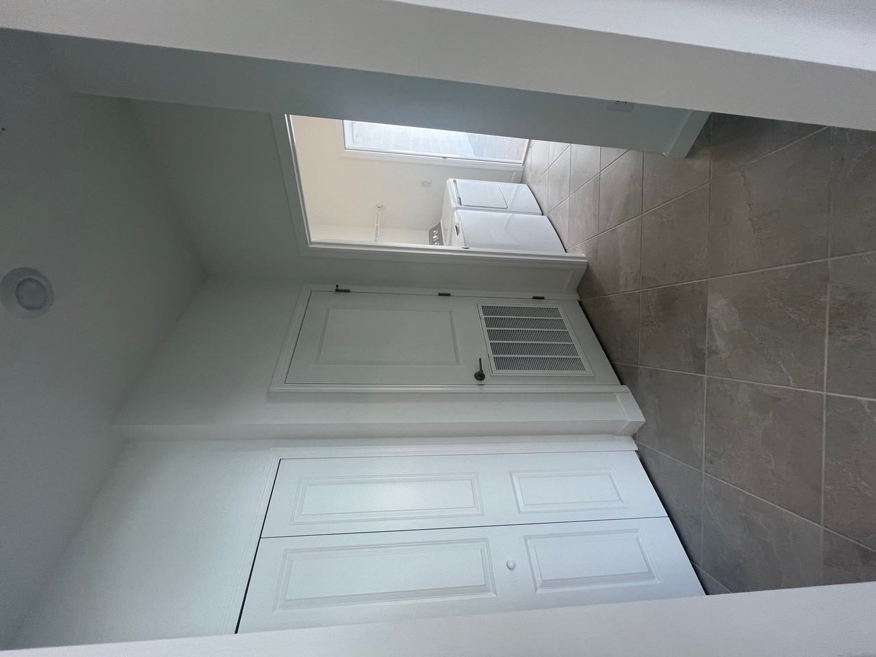 9099 Leatherwood Loop - Photo 5 of 37