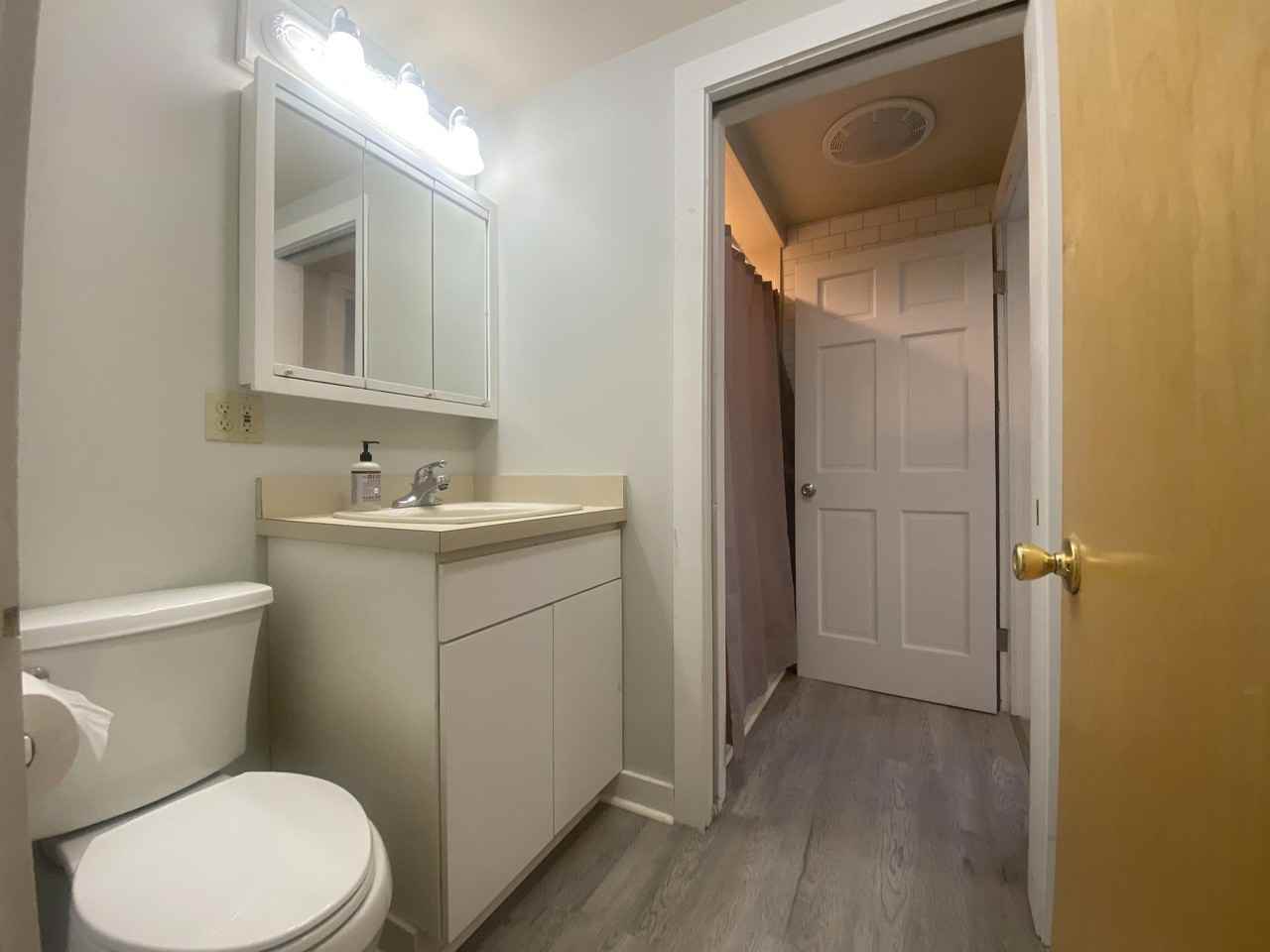 10 Maple Ave - Photo 3 of 8