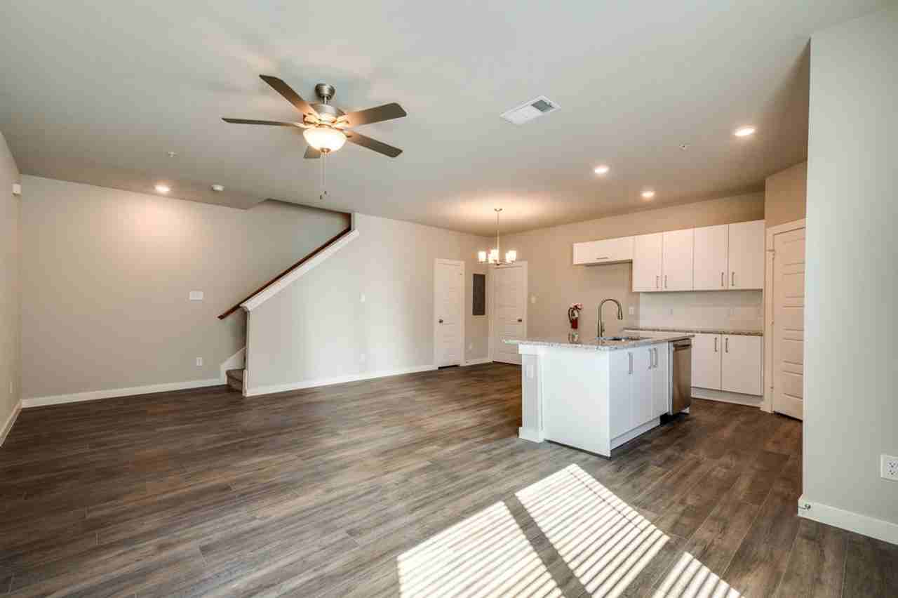 645 Harvest Moon Dr - Photo 7 of 15