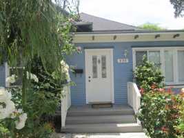 featured image of 890 N Shaffer St