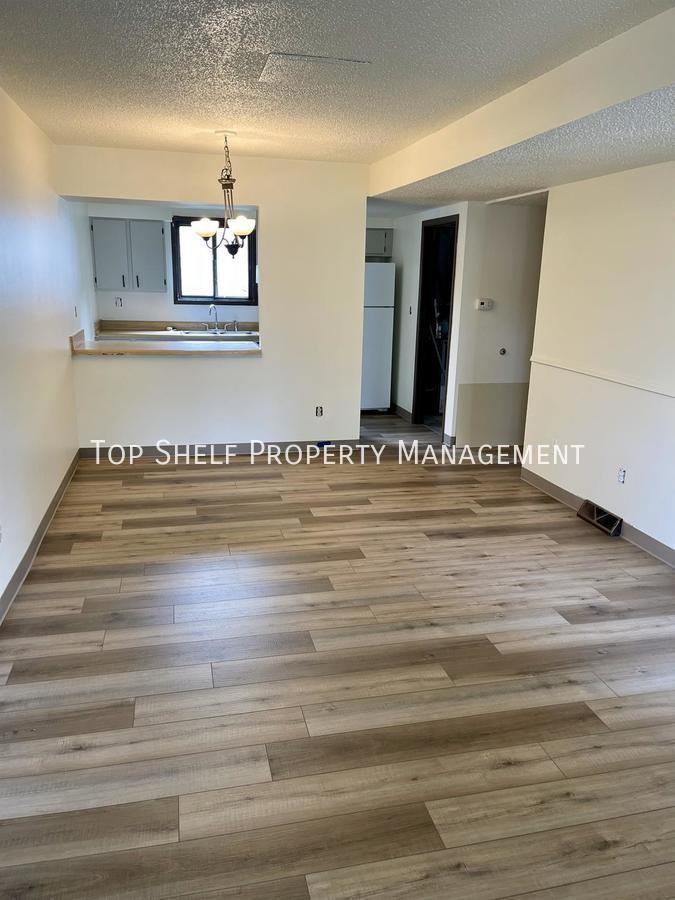 2903 E 42nd St - Photo 3 of 4