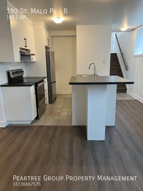 190 St-Malo Pl #B - Photo 2 of 15