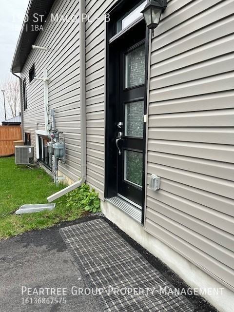 190 St-Malo Pl #B - Photo 3 of 15