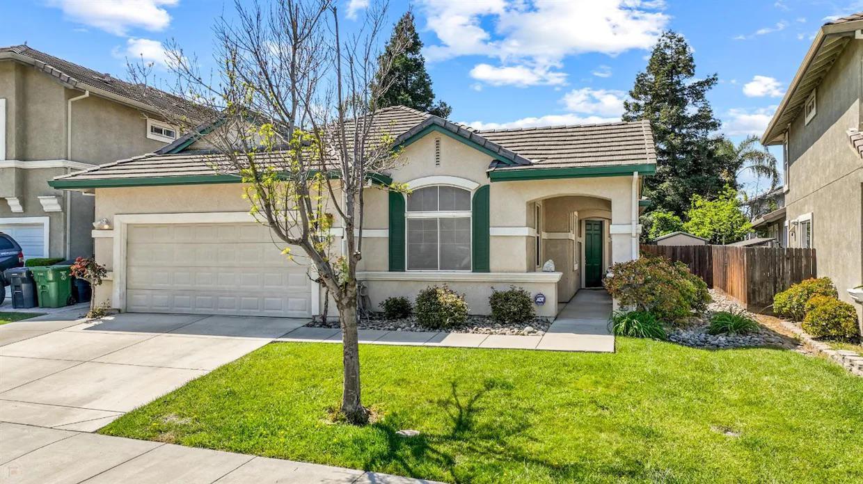 4287 Windsong Dr #NA - Photo 3 of 30