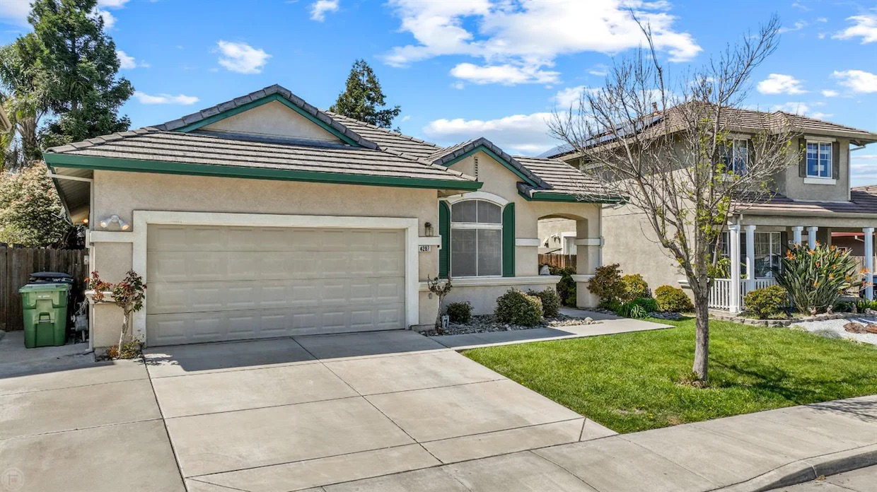 4287 Windsong Dr #NA - Photo 4 of 30