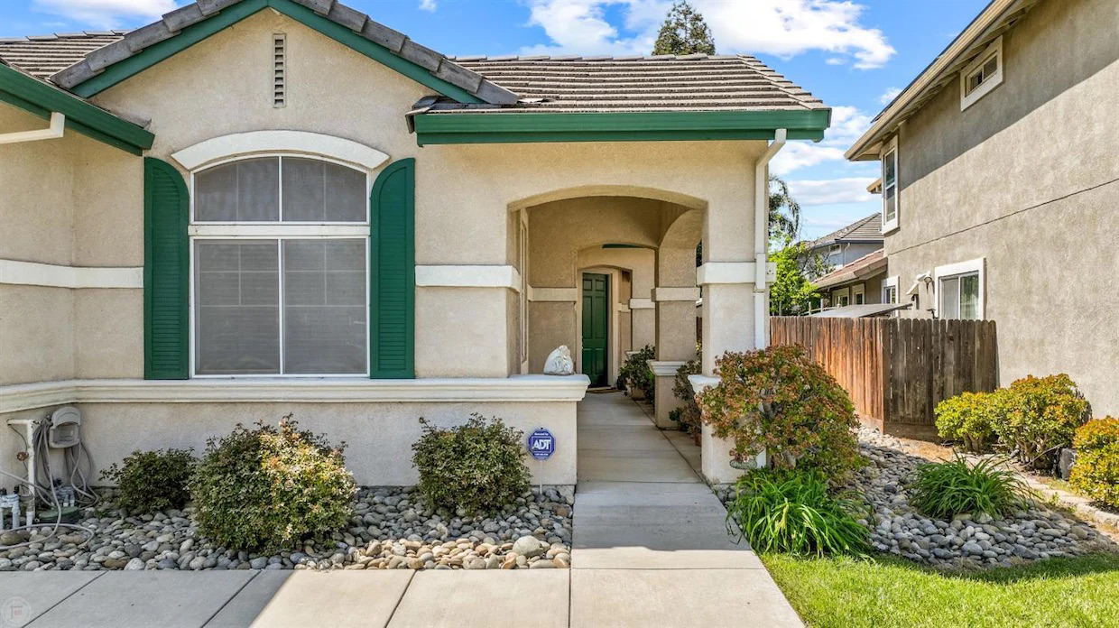4287 Windsong Dr #NA - Photo 6 of 30