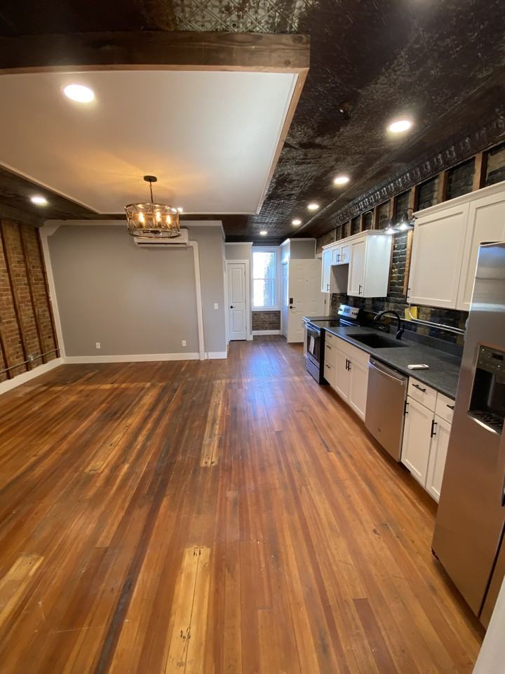 853 1st St #C - Photo 3 of 11