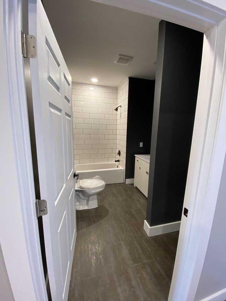 853 1st St #C - Photo 5 of 11