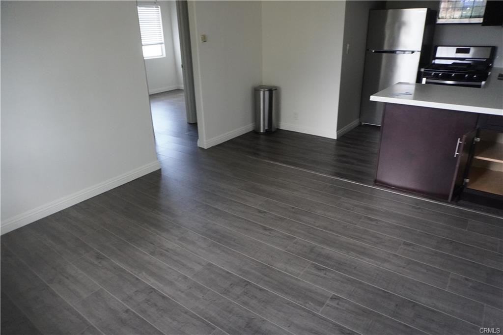 642 N Orange Grove Blvd - Photo 3 of 6