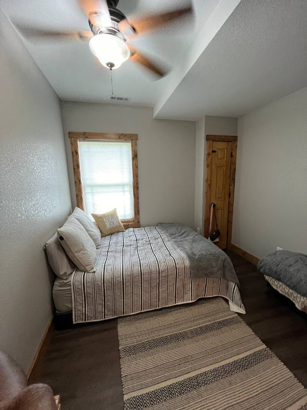 38 Spring Creek Ct - Photo 3 of 20