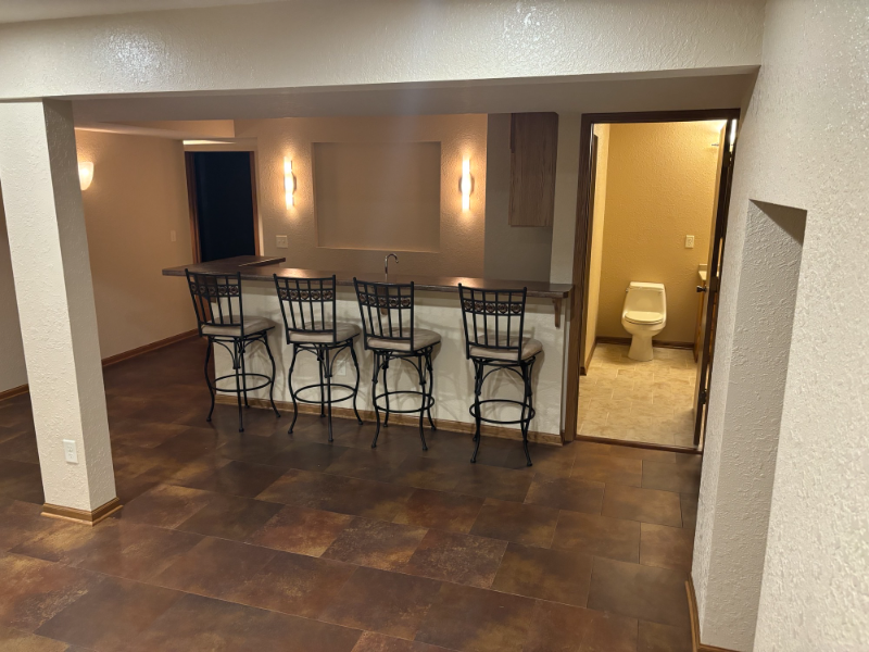 617 Monroe St - Photo 2 of 20