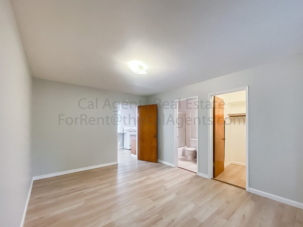 272 Euclid Avenue - Photo 5 of 11