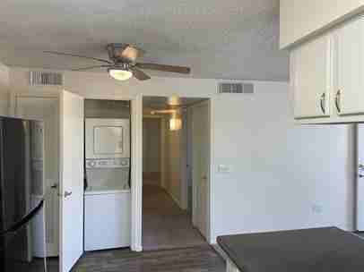Le Mirage Apartment Homes - Photo 3 of 50