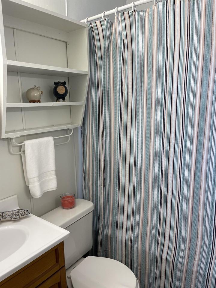 318 S 8th St #2 - Photo 6 of 9