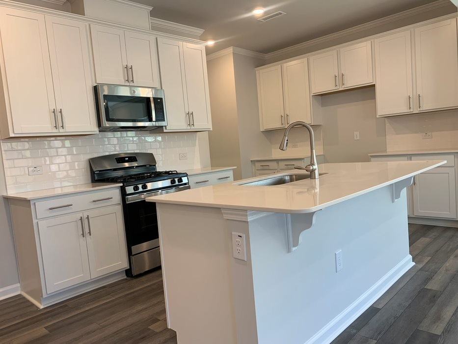 139 Yellow Iris Dr #1 - Photo 2 of 13