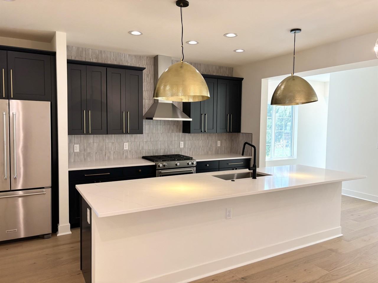 220 Briggs St #1 - Photo 5 of 38