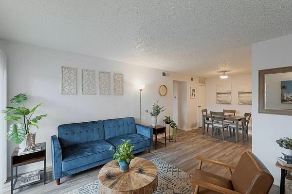 Silver Creek Apartments - Photo 6 of 50