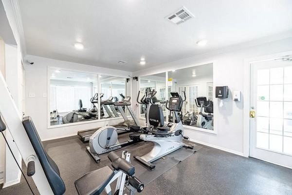 Silver Creek Apartments - Photo 3 of 50