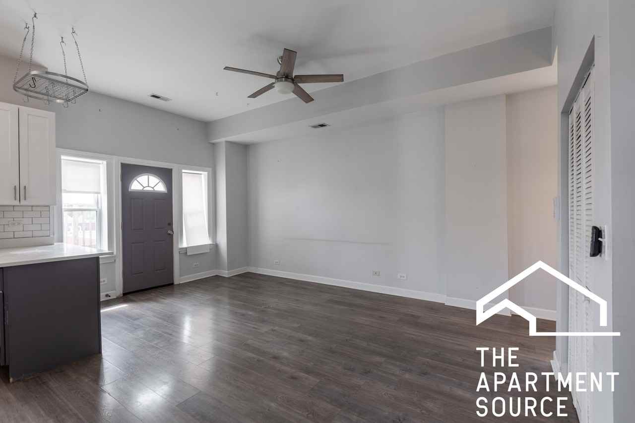 3216 W Augusta Blvd #3 - Photo 5 of 21